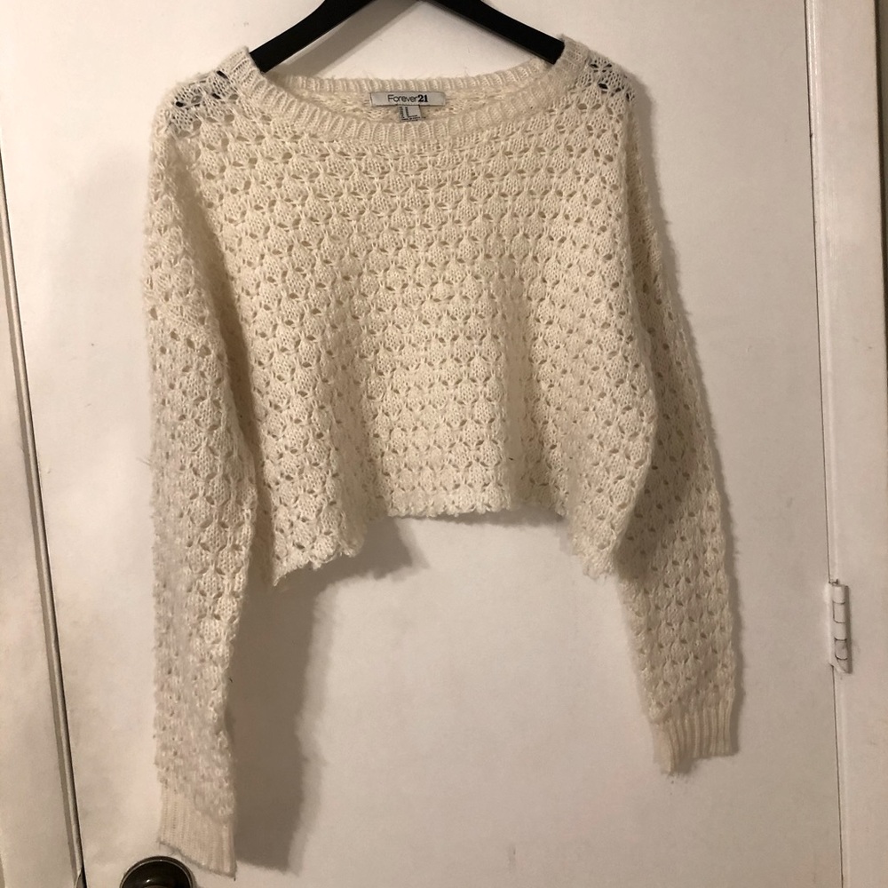 Woman’s cotton knitted crop top sweater